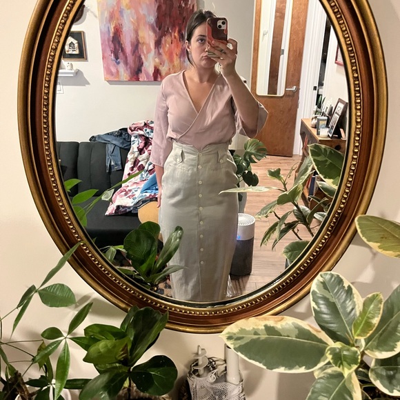 Meet your Posher, Samantha - Picture 3 of 4